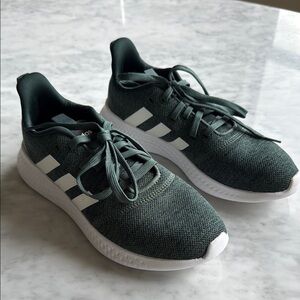 Adidas Cloudfoam Comfort Sneakers